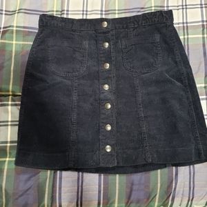 🖤Brandy Melville  Navy Blue Skirt🌟